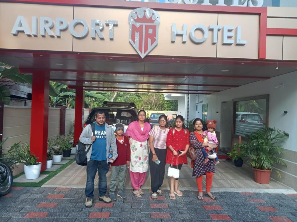 Marina Suites Airport Hotel Kochi Exterior photo