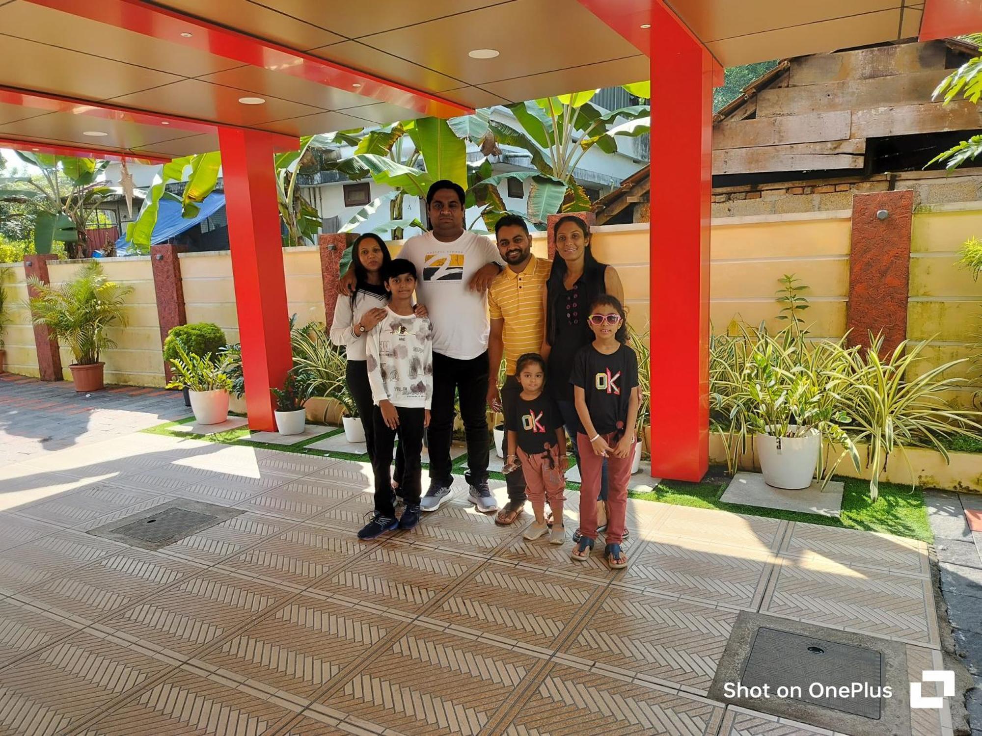 Marina Suites Airport Hotel Kochi Exterior photo