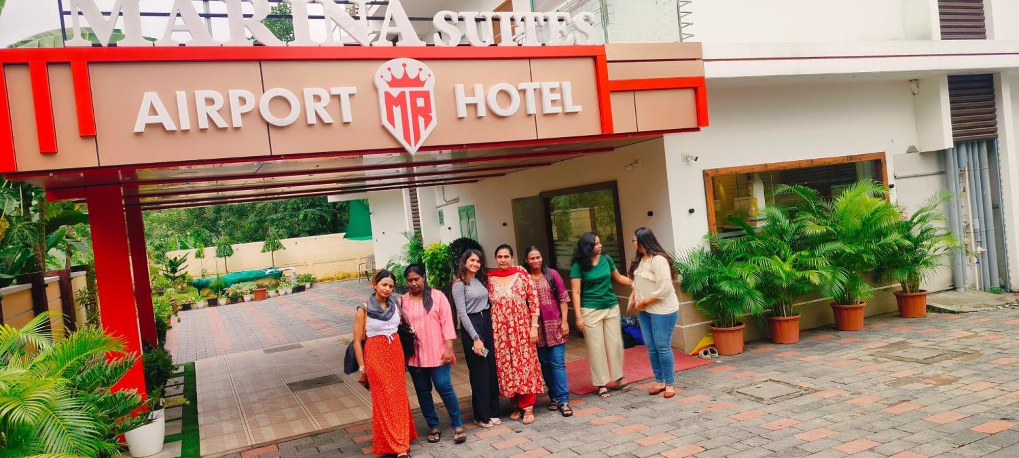Marina Suites Airport Hotel Kochi Exterior photo